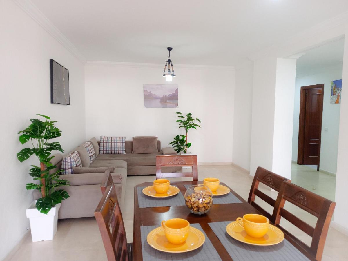 Appartement A Malabata En Face Centre Commercial Megarama & La Gare De Tgv Tangier Bagian luar foto