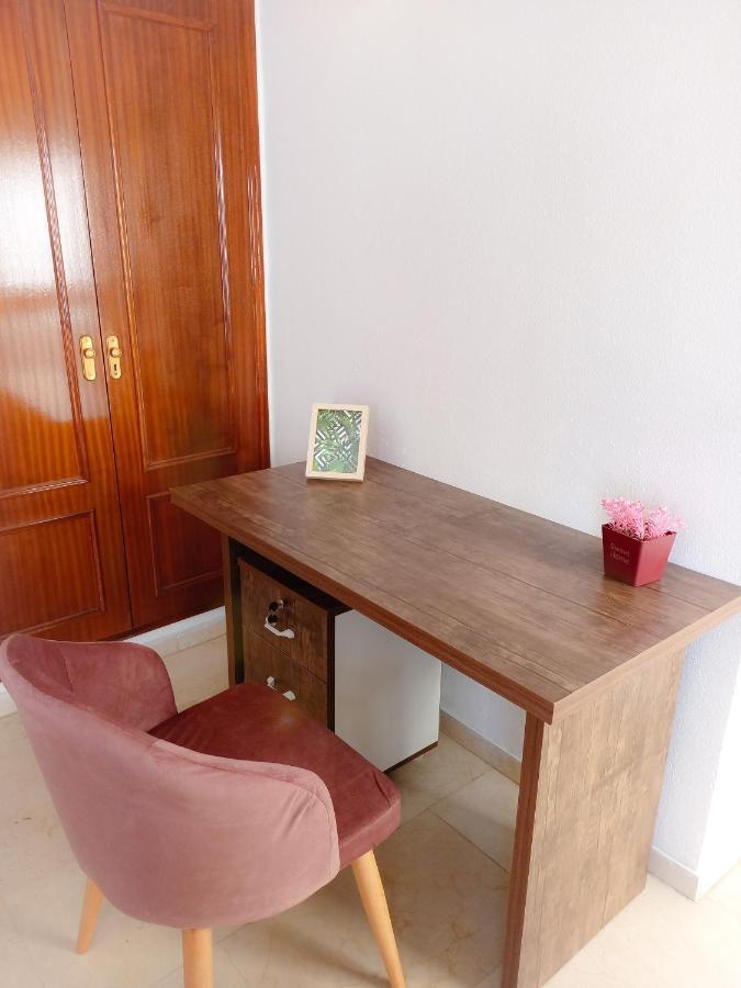 Appartement A Malabata En Face Centre Commercial Megarama & La Gare De Tgv Tangier Bagian luar foto